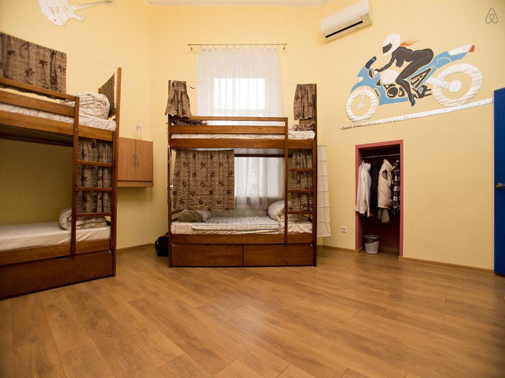 Centro Комнаты И Аппартаменты Hostel Oldenburg Ruang foto